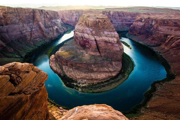 arizona-canyon-deserted